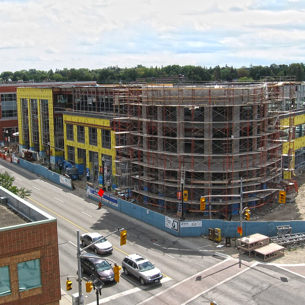 The Shoppes at Waterloo Slide Image # 8